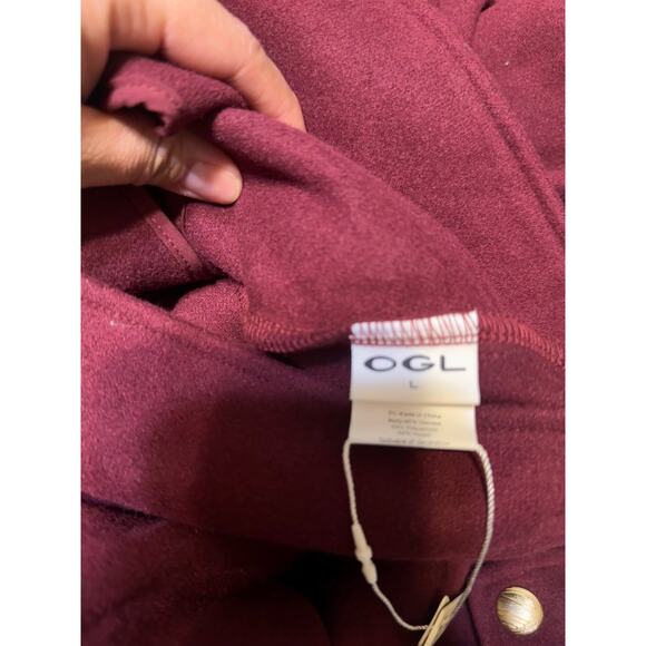 OGL CashSoft Cozy Cropped
Button Up Jacket In Burgundy SIZE L NWT - Picture 2 of 4